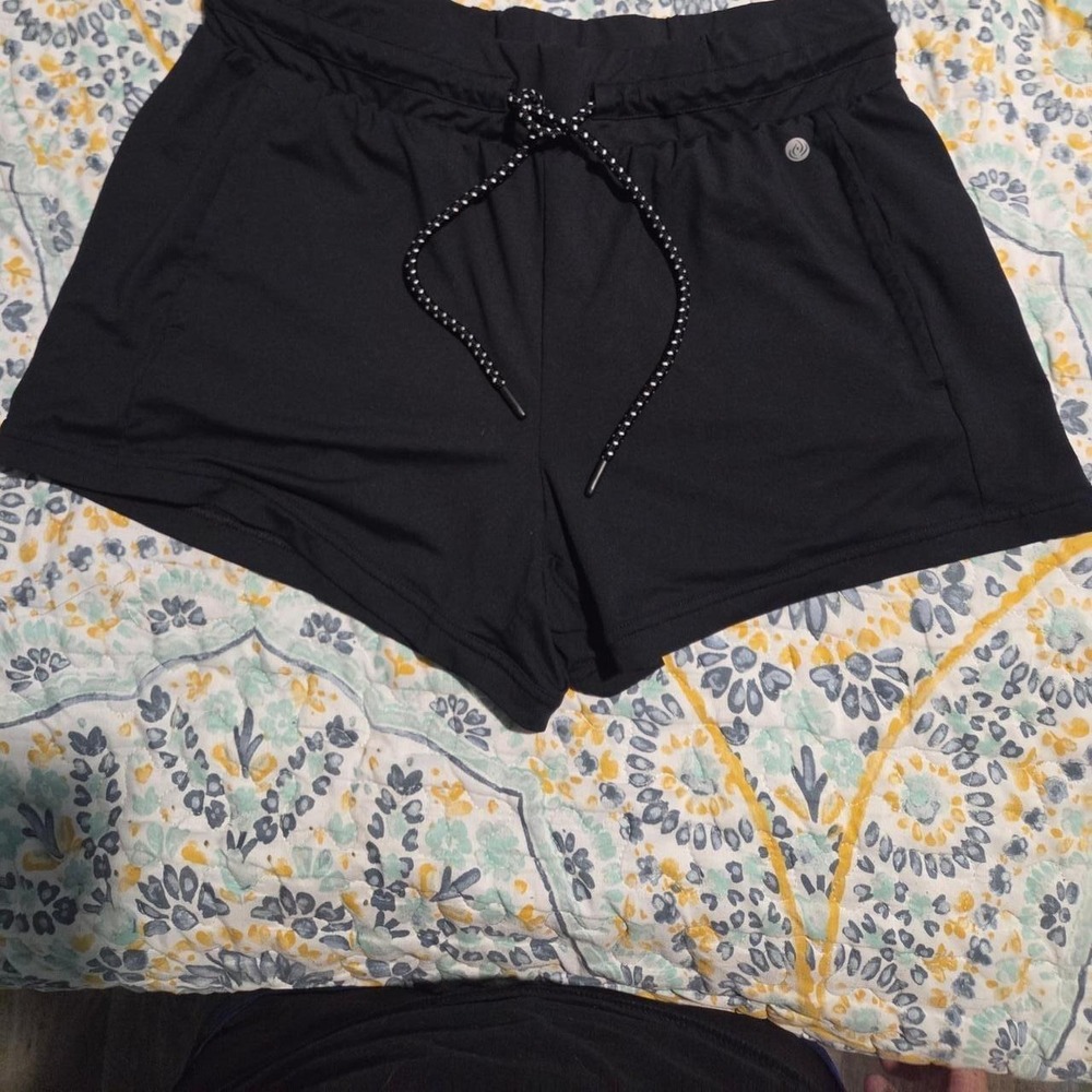 Apana black shorts athletic shorts soft Size L